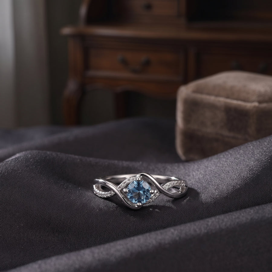 Lunara Wave Infinity Ring blue cubic zirconia detail