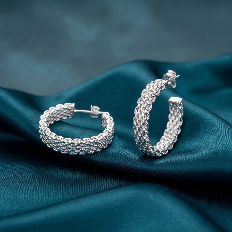 Lyra Woven Hoops, detailed woven texture