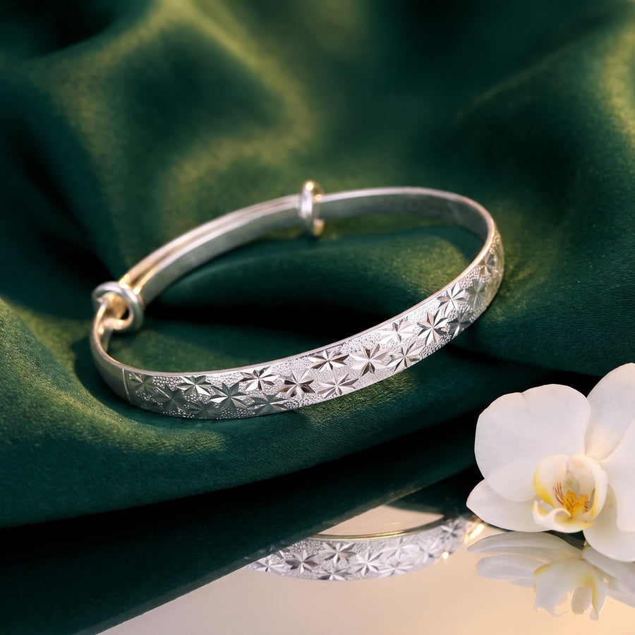Stella Star Bangle