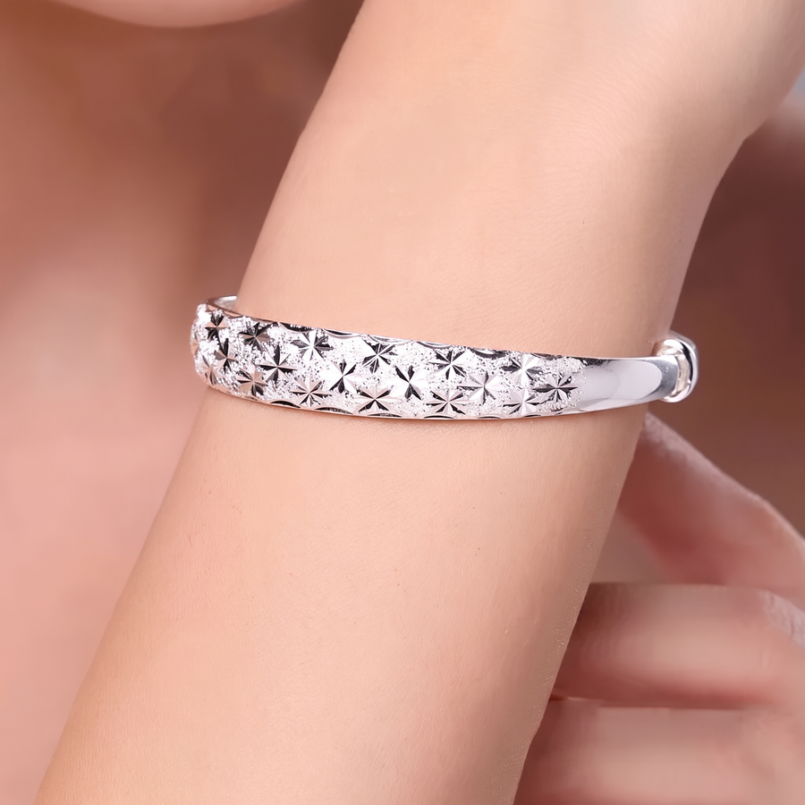 Stella Star Bangle, primary product view